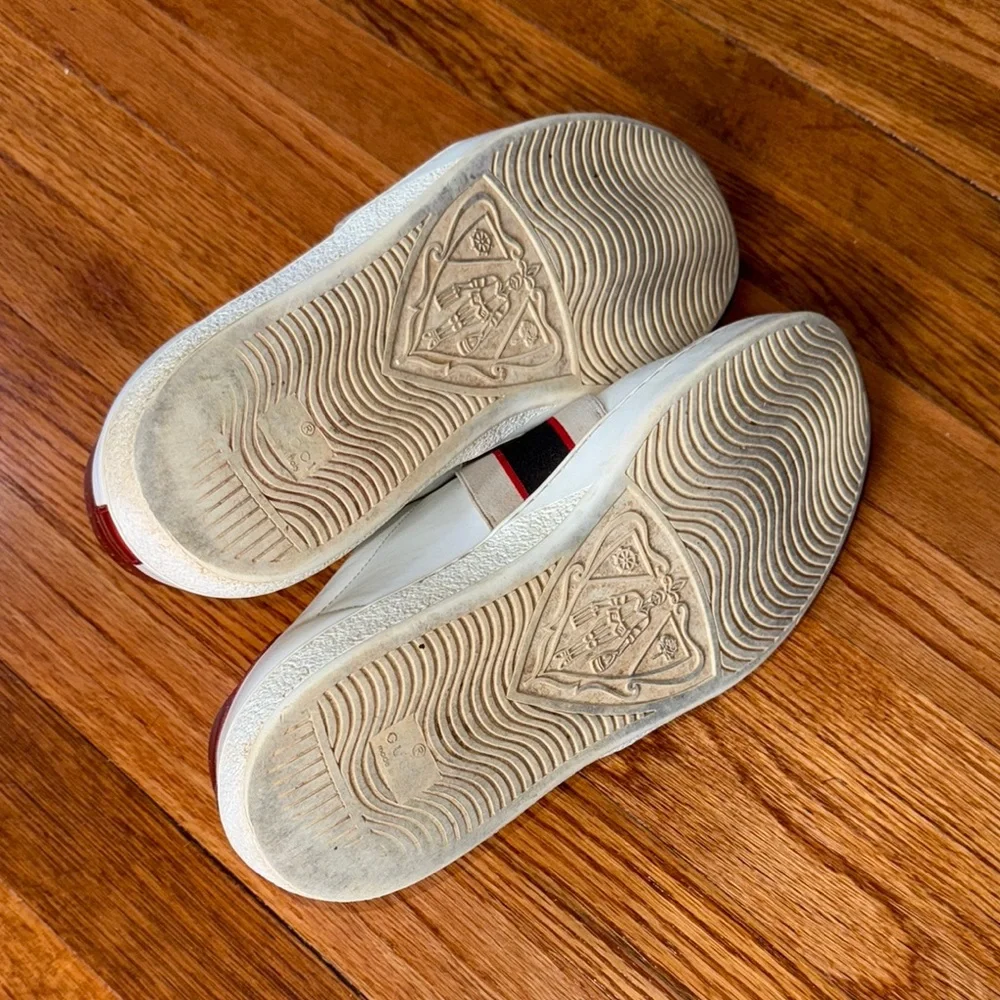 Gucci White Sneakers with Logo Strap - Picture 7 of 8